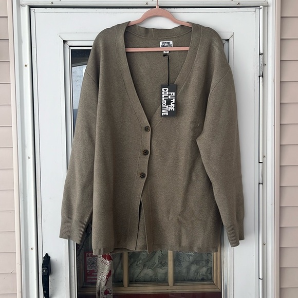 NWT Future Collective cardigan size 2x - Picture 1 of 5
